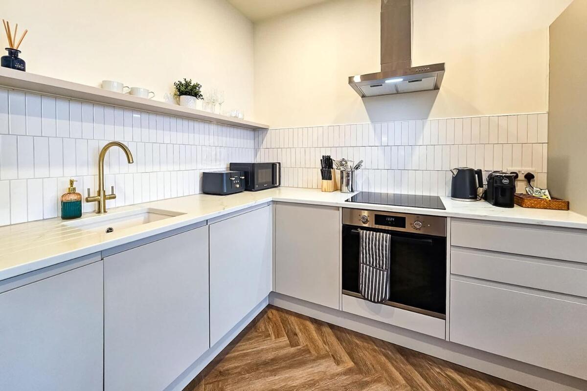 Luxury 2 Bed Townhouse Apartment, Centre Apartment