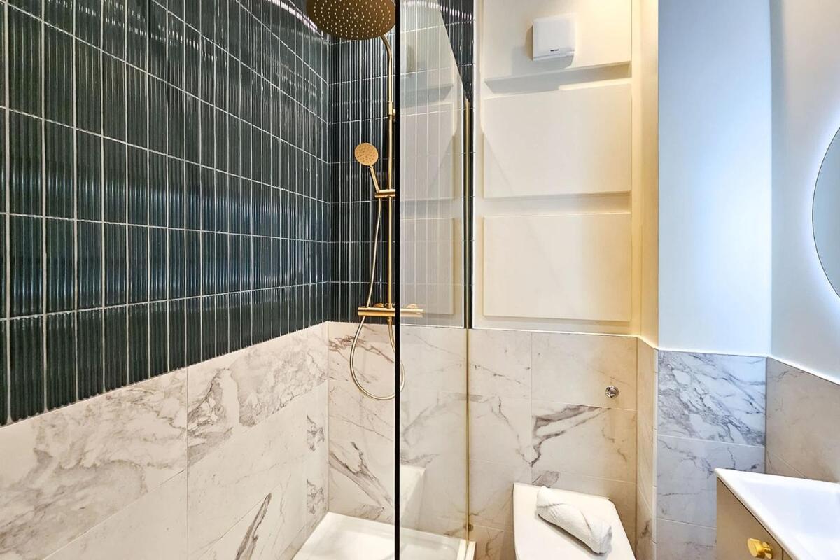 Luxury 2 Bed Townhouse Apartment, Centre Apartment